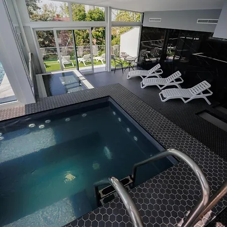 Bauhaus Wellness 205 - Grandplage Apartment Siofok