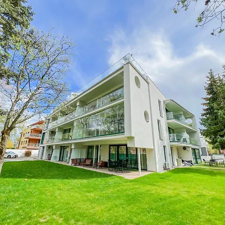 Apartamento Bauhaus Wellness 205 - Grandplage Siófok